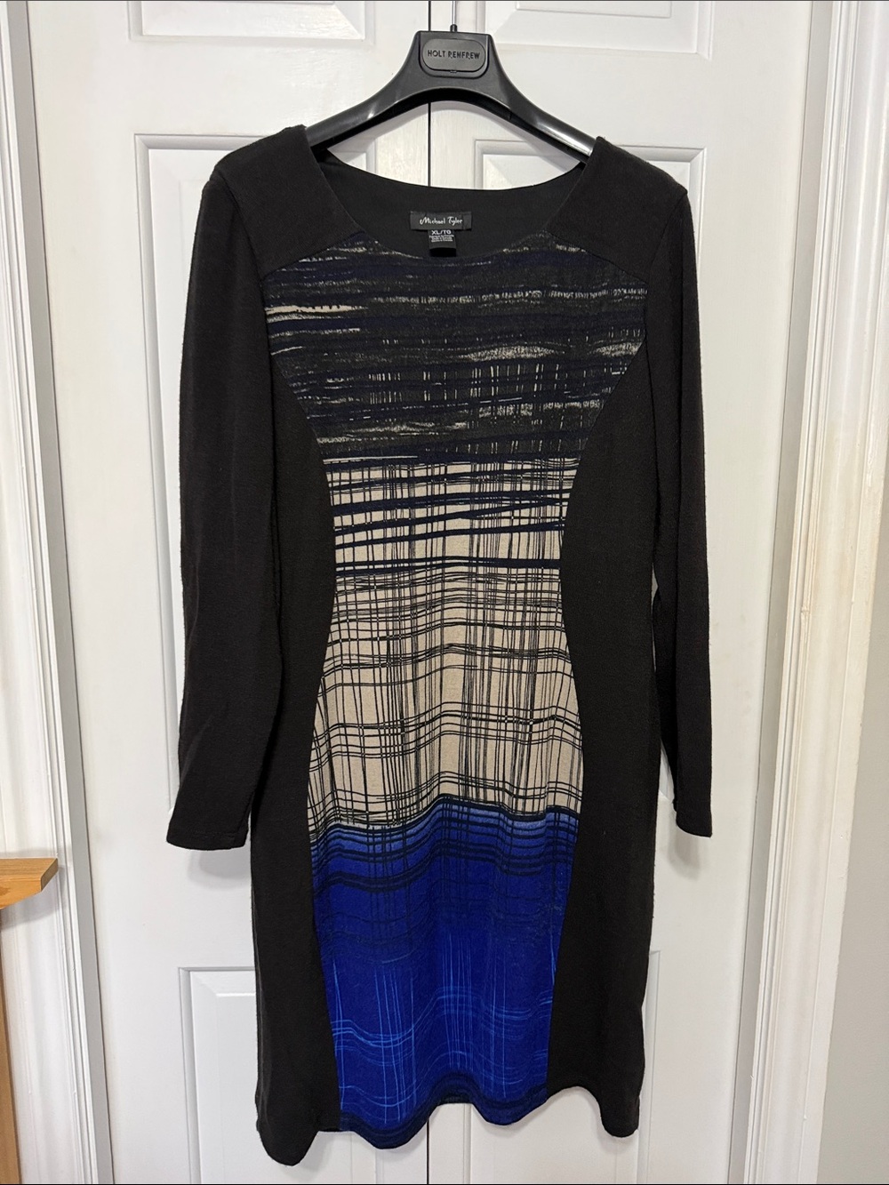 Elegant Black Long-Sleeve Dress with Blue Plaid Panel
